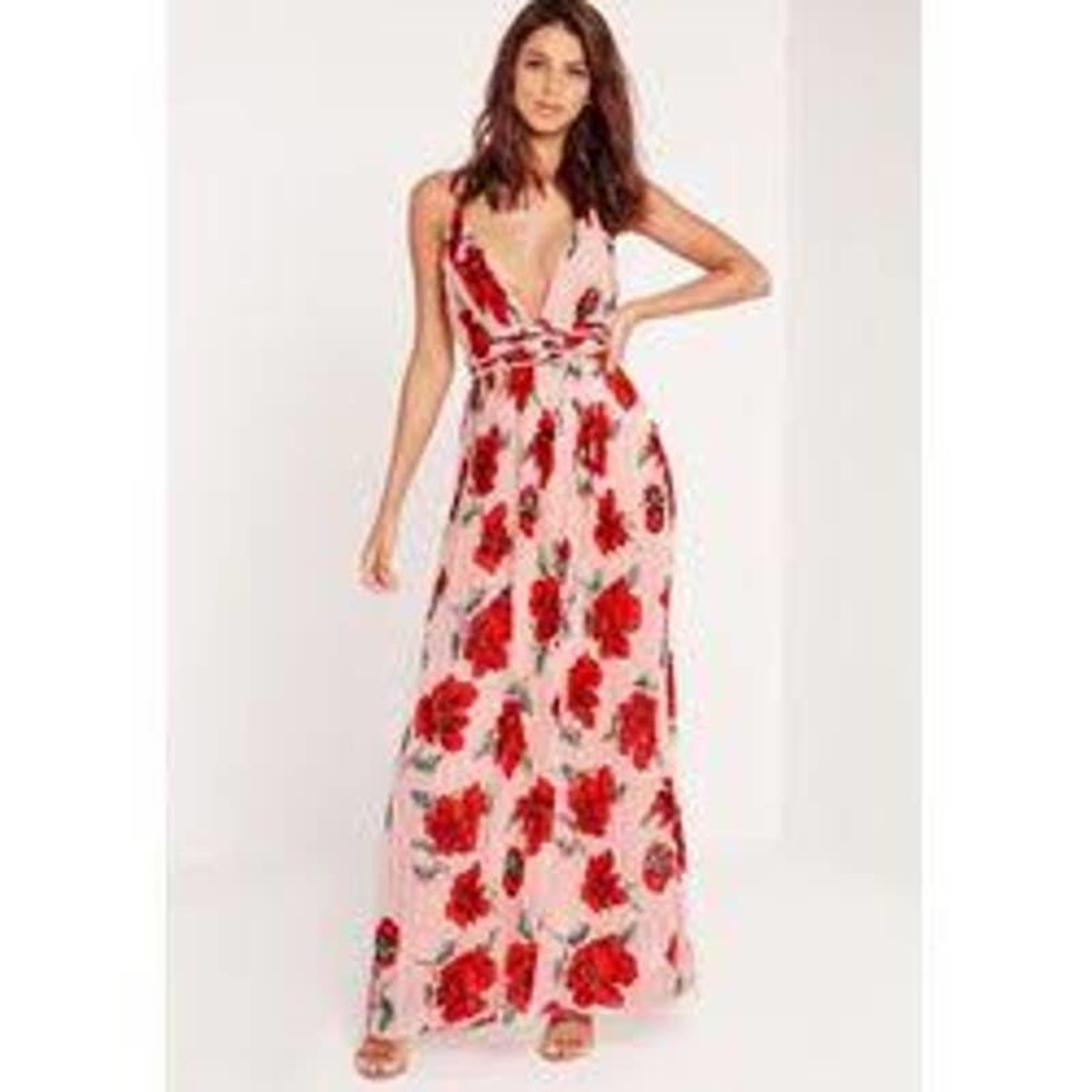 NWT Missguided Strappy Plunge Floral Maxi Dress